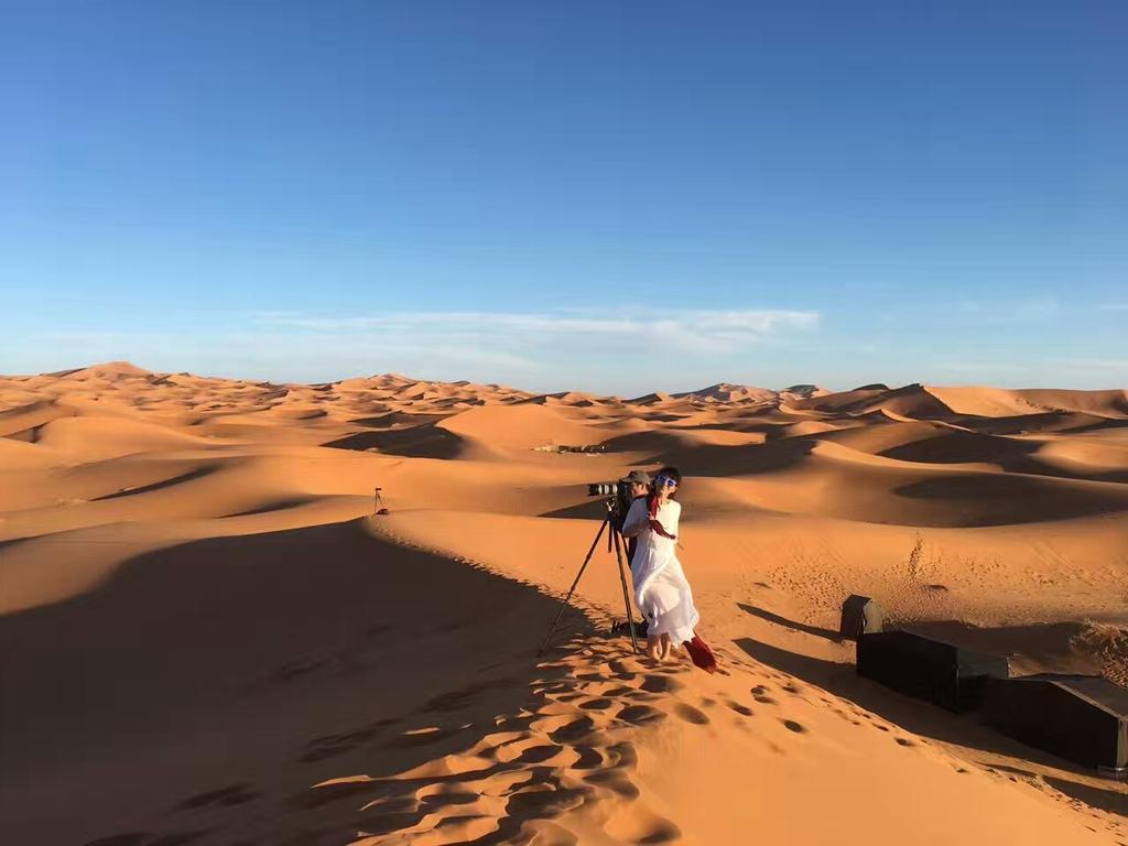 galaxy desert camp Merzouga Bagian luar foto