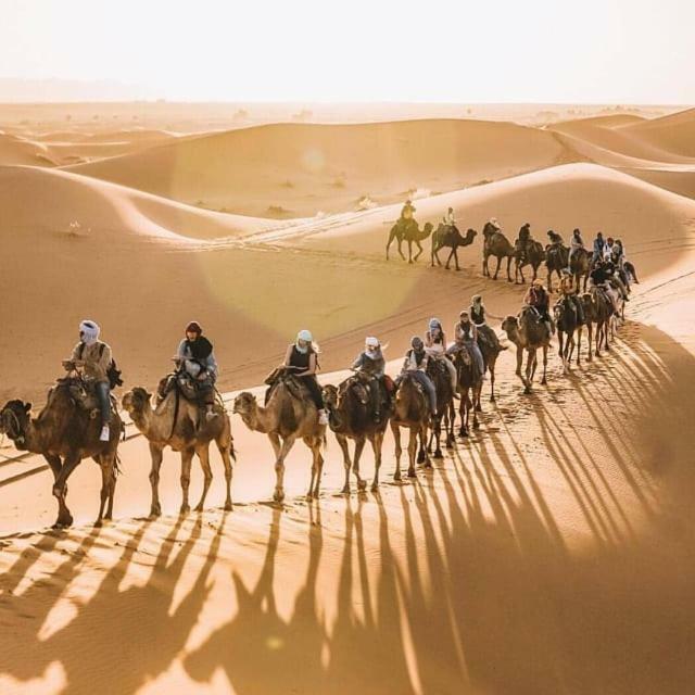 galaxy desert camp Merzouga Bagian luar foto